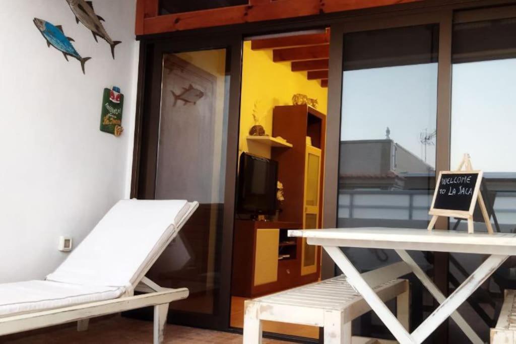 Penthouse Next To The Beach Apartment La Jaca Ngoại thất bức ảnh